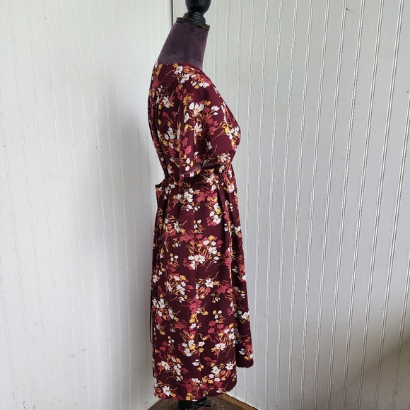 Maternity Short Flutter Sleeve Dress Isabel Maternity Maroon Floral Sz S - Picture 6 of 15